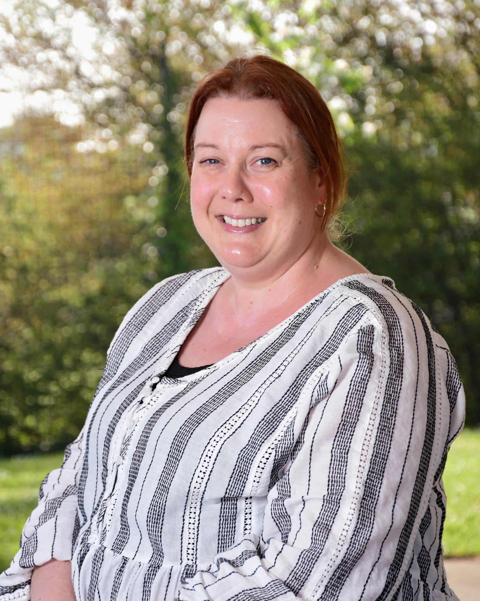 Photo of Mrs Rebecca Seaton